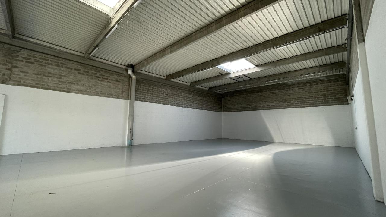 Entrepôt Coignières 1314m² Location entrepôt Coignières Yvelines OLLOG2001318 6